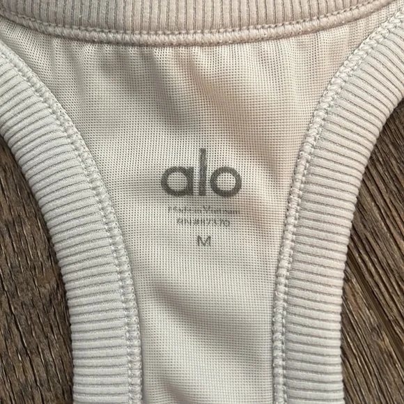 Alo Yoga Ribbed Tank - Picture 3 of 5